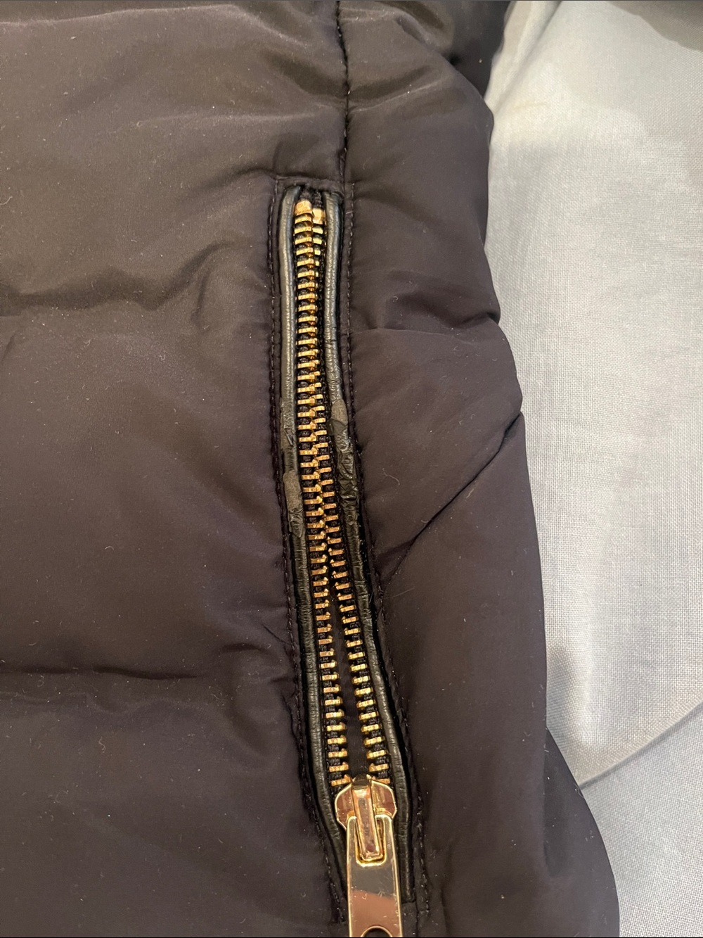Zara Black Puffer Jacket with Tan Faux-Fur Hood Trim - Picture 3 of 5